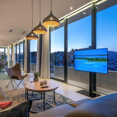 Apartment Penthouse Majestic Trogir