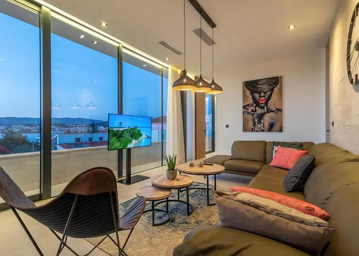 Penthouse Majestic
