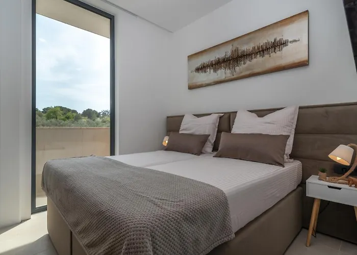 Penthouse Majestic Apartment Trogir
