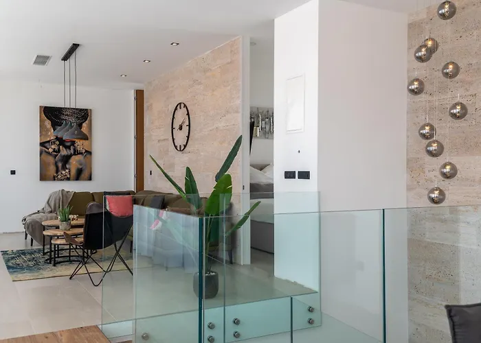 Penthouse Majestic *