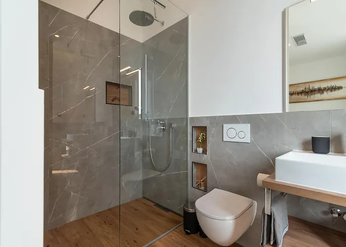 Penthouse Majestic *